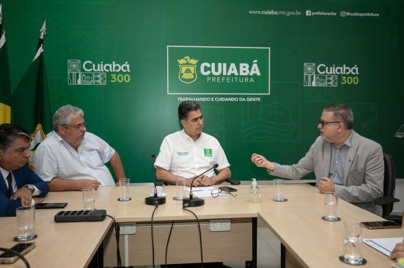 Prefeitura de Cuiab | Prefeito recebe visita do superintendente do Mapa, que anuncia recursos para capital nas reas da agricultura familiar, turismo, pecuria, dentre outros