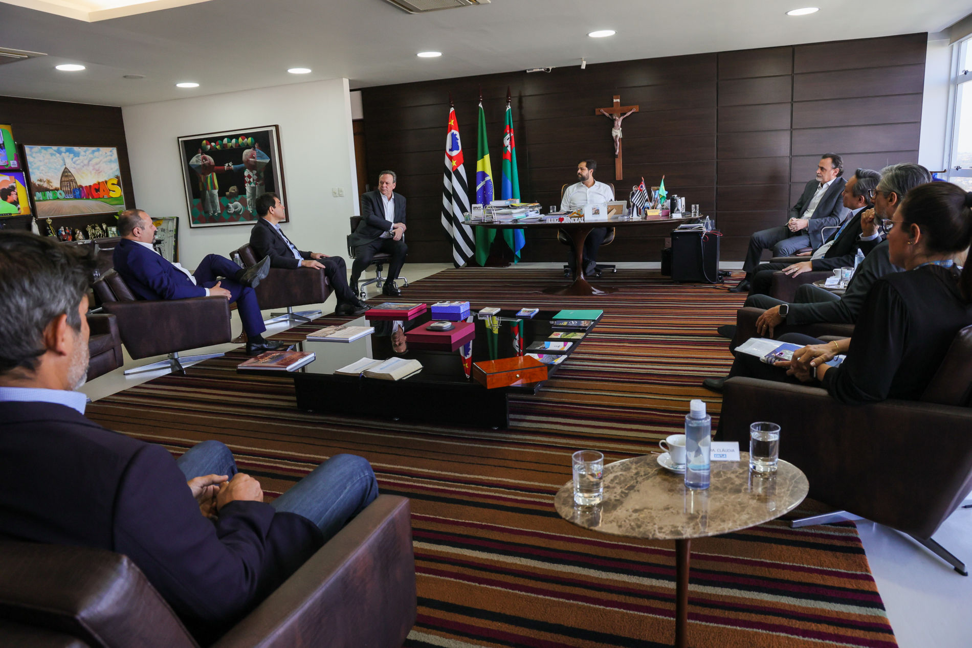 Recursos para projetos e habitação de interesse social é tema de encontro do Governo e Caixa Econômica