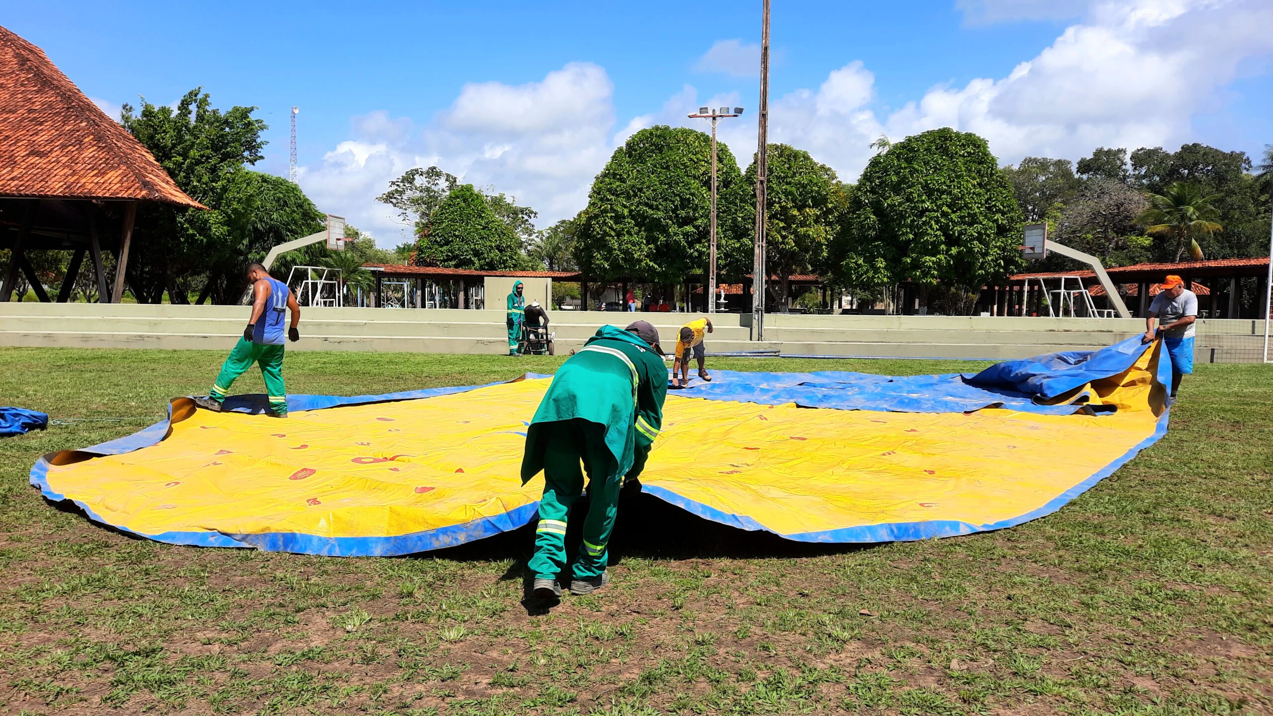 Prefeitura de Macapá inicia instalação das tendas da Caravana de Esporte e Caravana das Artes – Prefeitura Municipal de Macapá