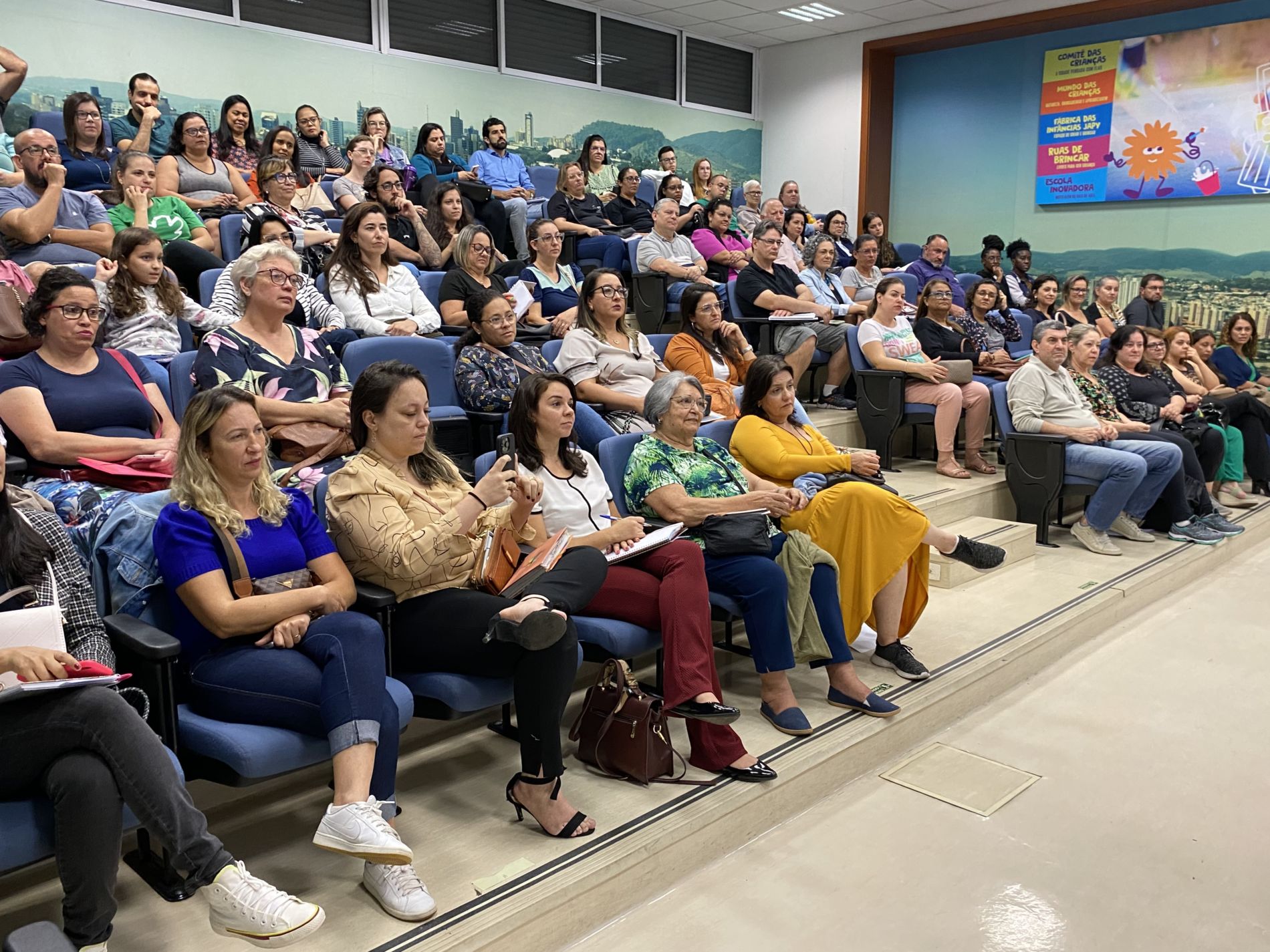 Expositores da FENS nos Bairros participam de sorteio dos estandes