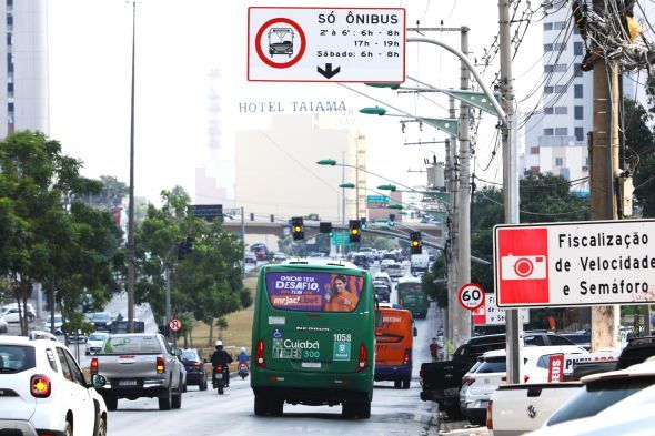 Prefeitura de Cuiab | Semob alerta sobre o fim do perodo educativo para circulao nas faixas exclusivas de nibus
