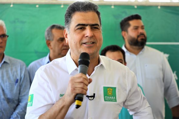 Prefeitura de Cuiab | Sugesto de Pauta: Emanuel lana obra que ir acabar com alagamentos no bairro So Mateus e regio