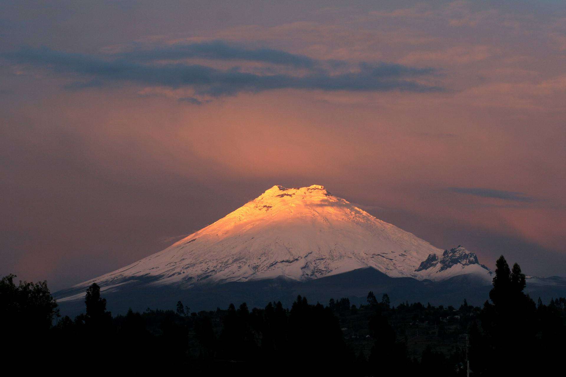 Viajar a Ecuador con WanderBus es sinónimo de vivir una experiencia inigualable