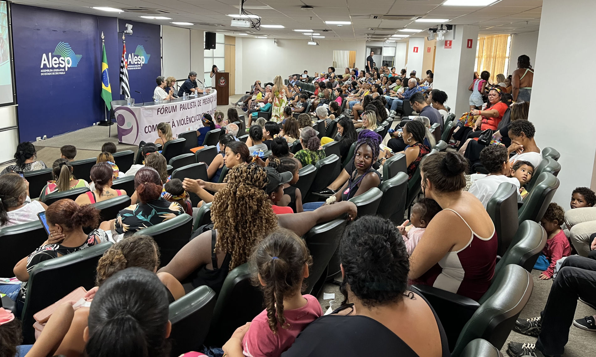 Jundiaí apresenta ‘Escola Inovadora’ em fórum paulista sobre violência contra crianças e adolescentes