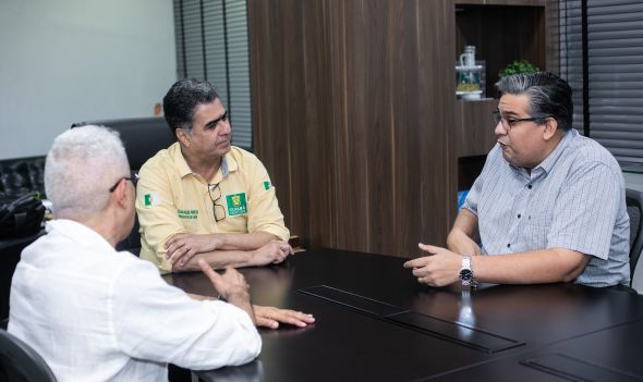 Prefeitura de Cuiab | Prefeito recebe visita de cortesia da nova diretoria do CRM-MT e reafirma compromisso pela Sade Pblica