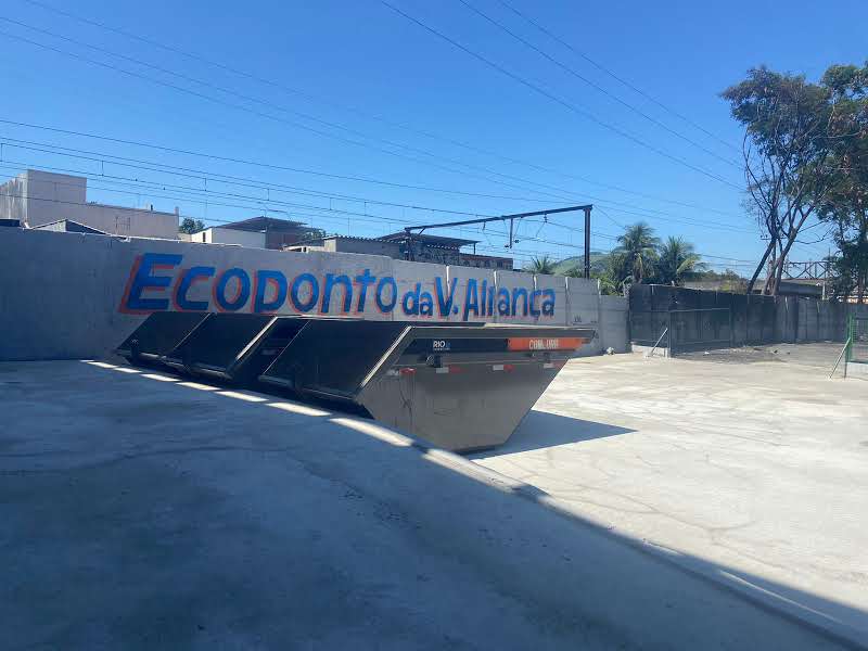 Comlurb iniciou, nesta sexta-feira, a operação dos ecopontos Vila Aliança e Urucânia, na Zona Oeste  - Prefeitura da Cidade do Rio de Janeiro