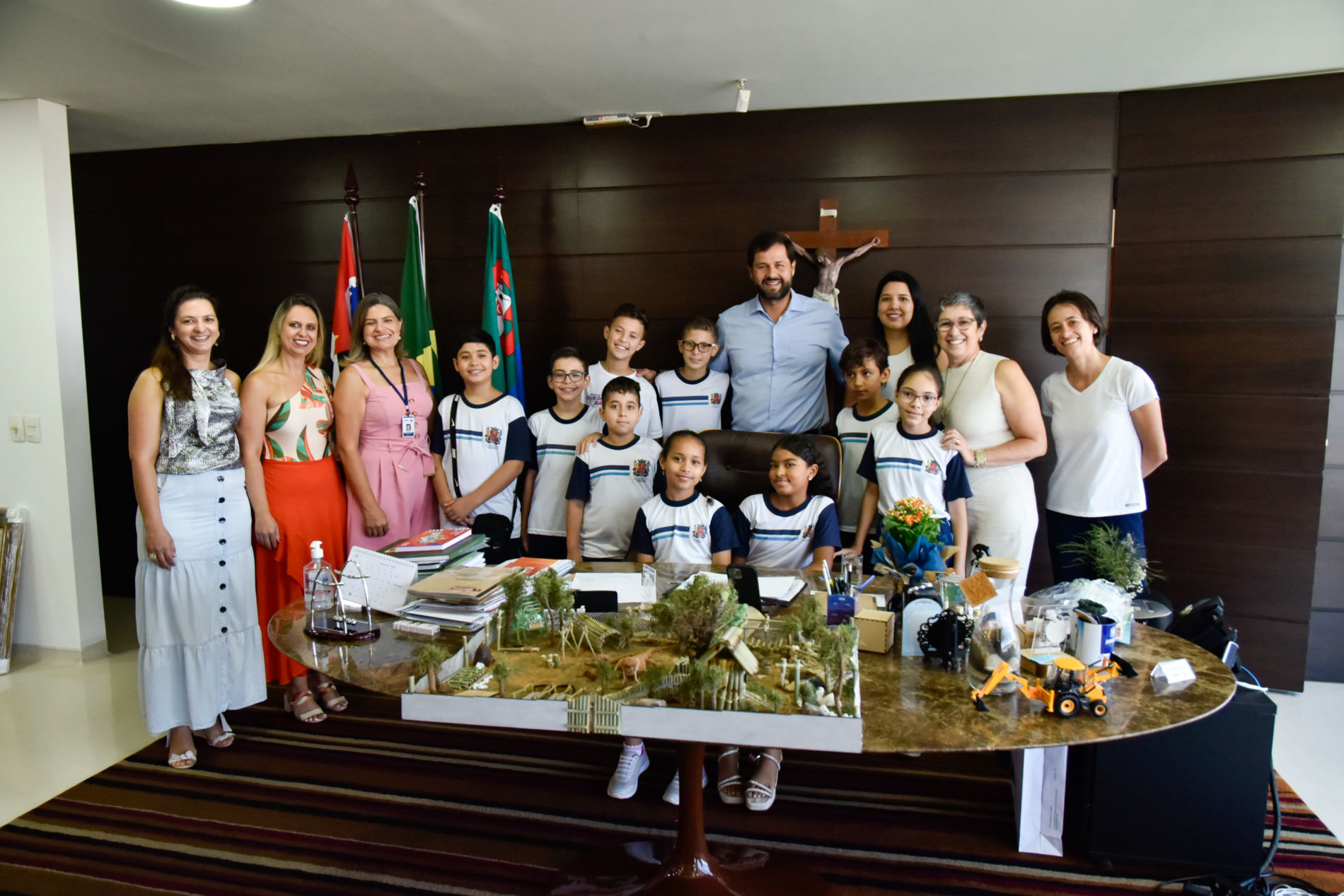 Crianças da EMEB Ivo de Bona apresentam projeto para revitalização de parque