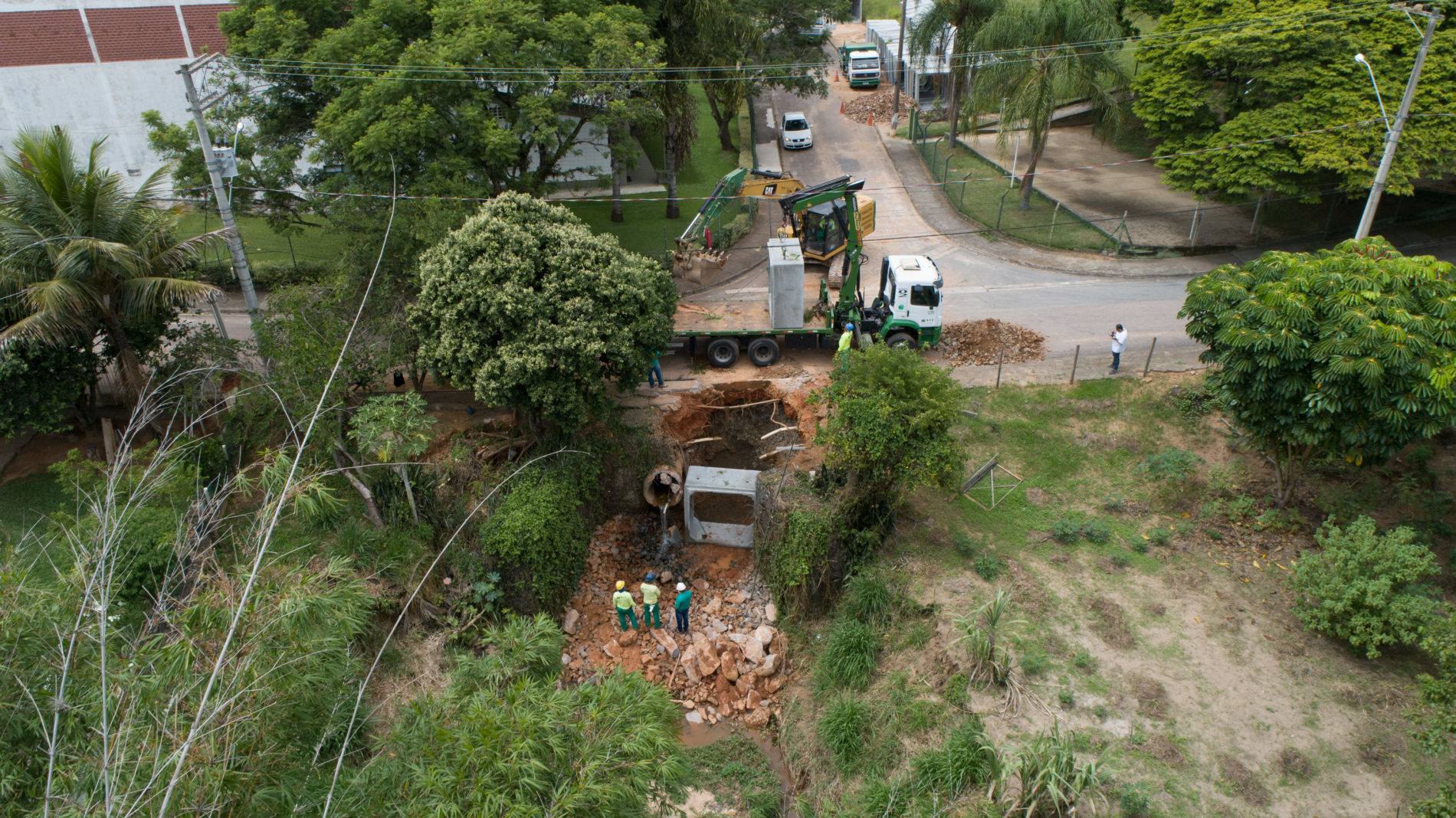 Prefeitura inicia obras de melhorias no sistema de drenagem do Traviú
