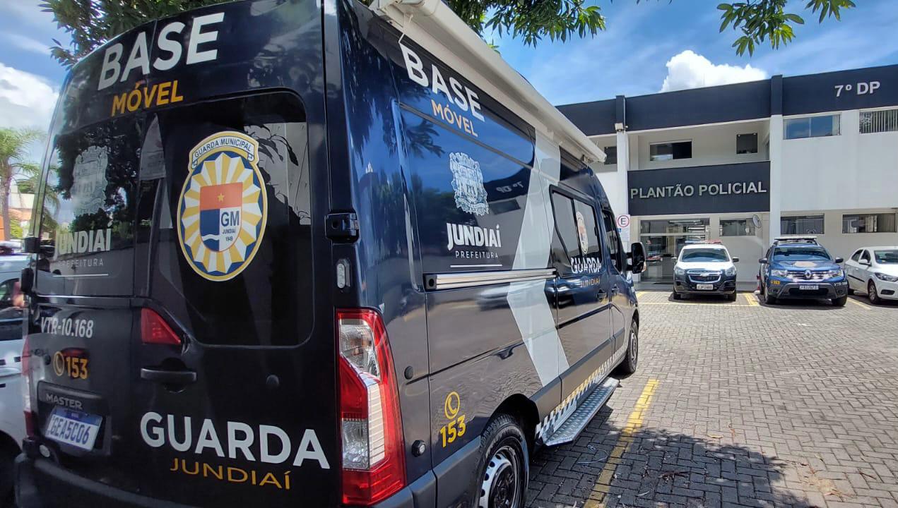 Cerco da GMJ prende em flagrante autor de furtos na região da Ponte São João