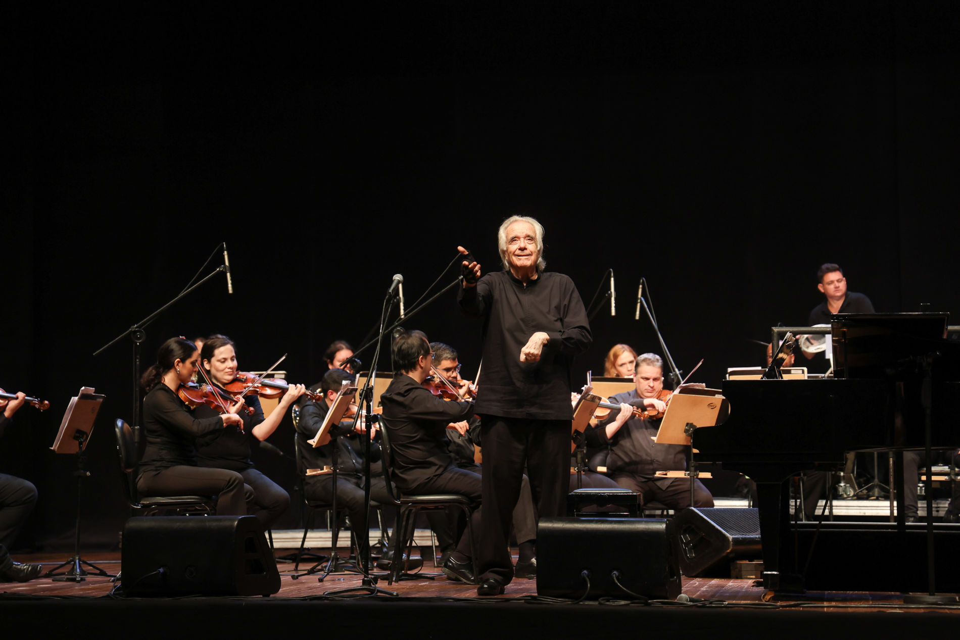 Concerto gratuito com o maestro João Carlos Martins abre a temporada 2024 do Polytheama
