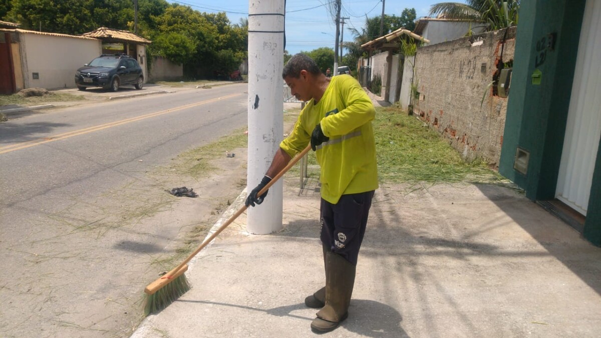 Prefeitura de Búzios mantém cronograma de limpeza urbana da cidade